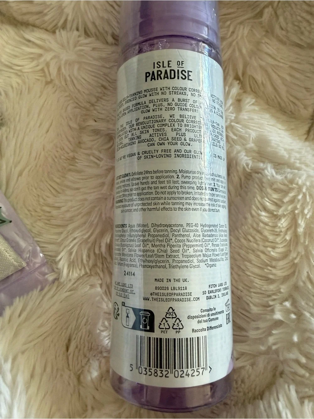 Isle of Paradise  Tanning Mitt & Glow Clear Self-Tanning Mousse-dark